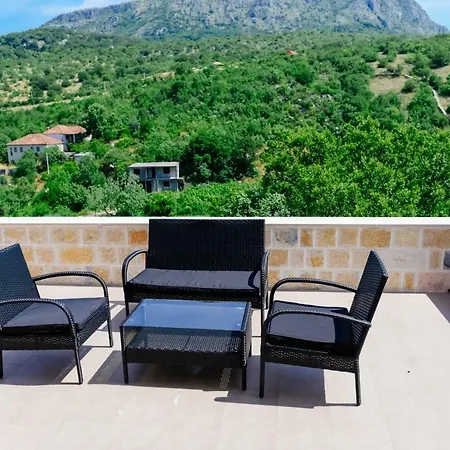 Djukic Winery بودغوريتْسا